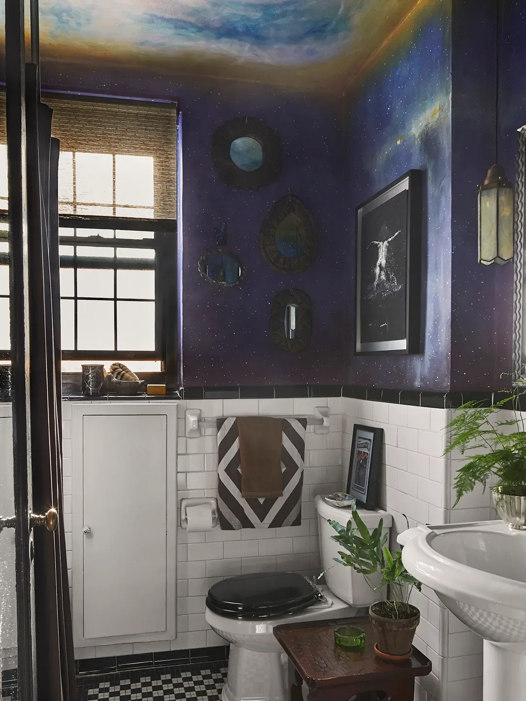 This Designer's 550-Sq-Ft Studio Packs More Personality Than Most Mansions