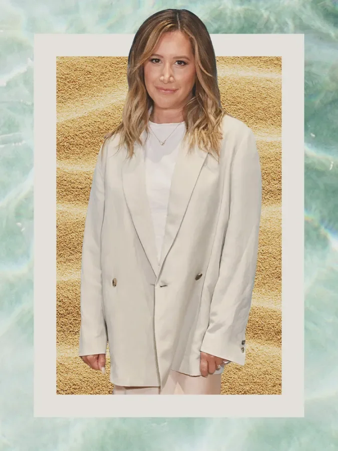 Ashley Tisdale's Beach House Bathroom Is a Bubblegum-Pink Fever Dream (in the Best Way)