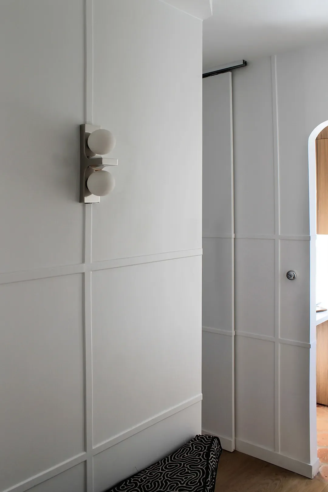 Before & After: This Tiny Parisian Bathroom Got a Pool-Tile Glow-Up Worthy of the City of Light
