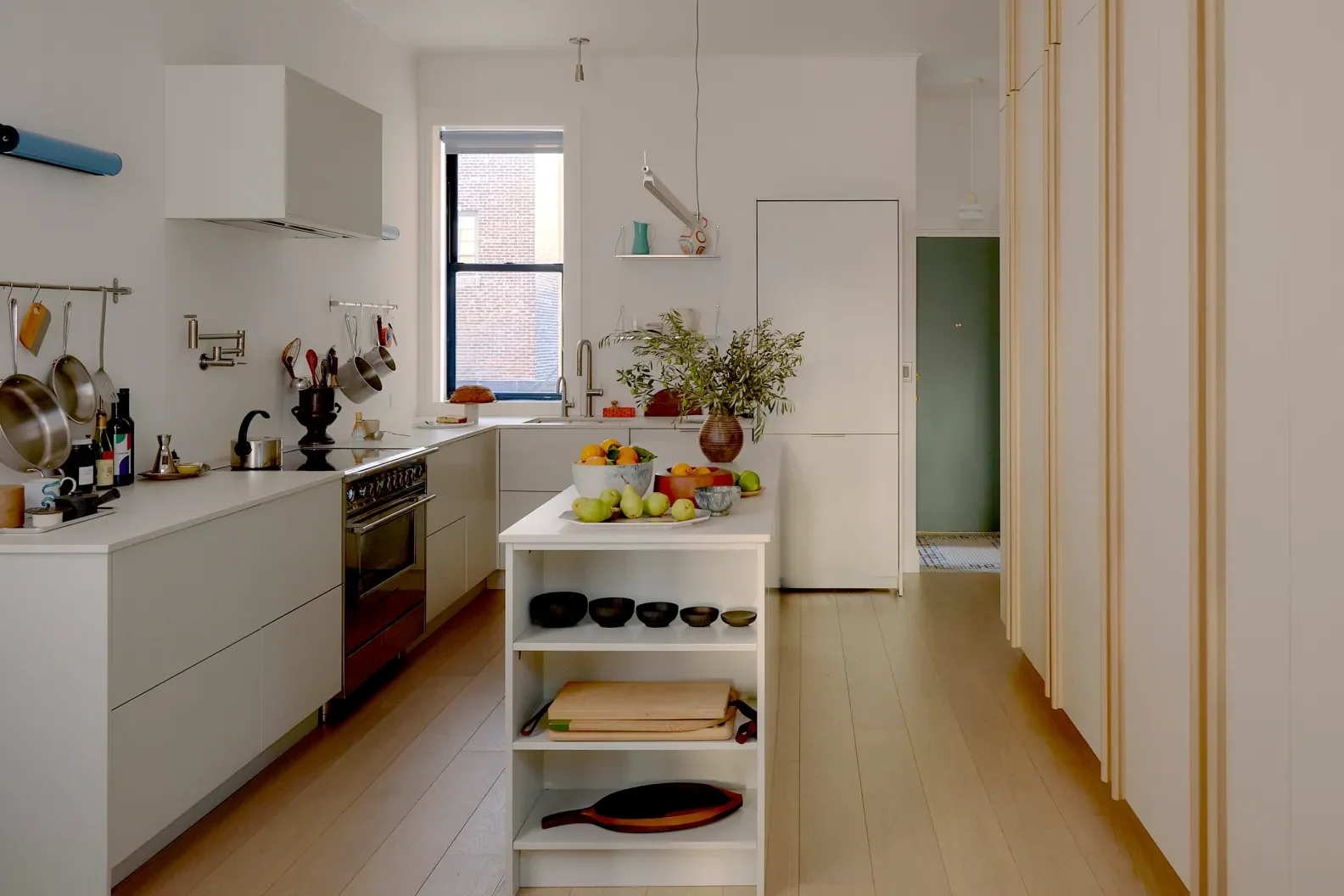 Every Inch of This Chelsea Aerie Has a Backstory—Yes, Even the Molding