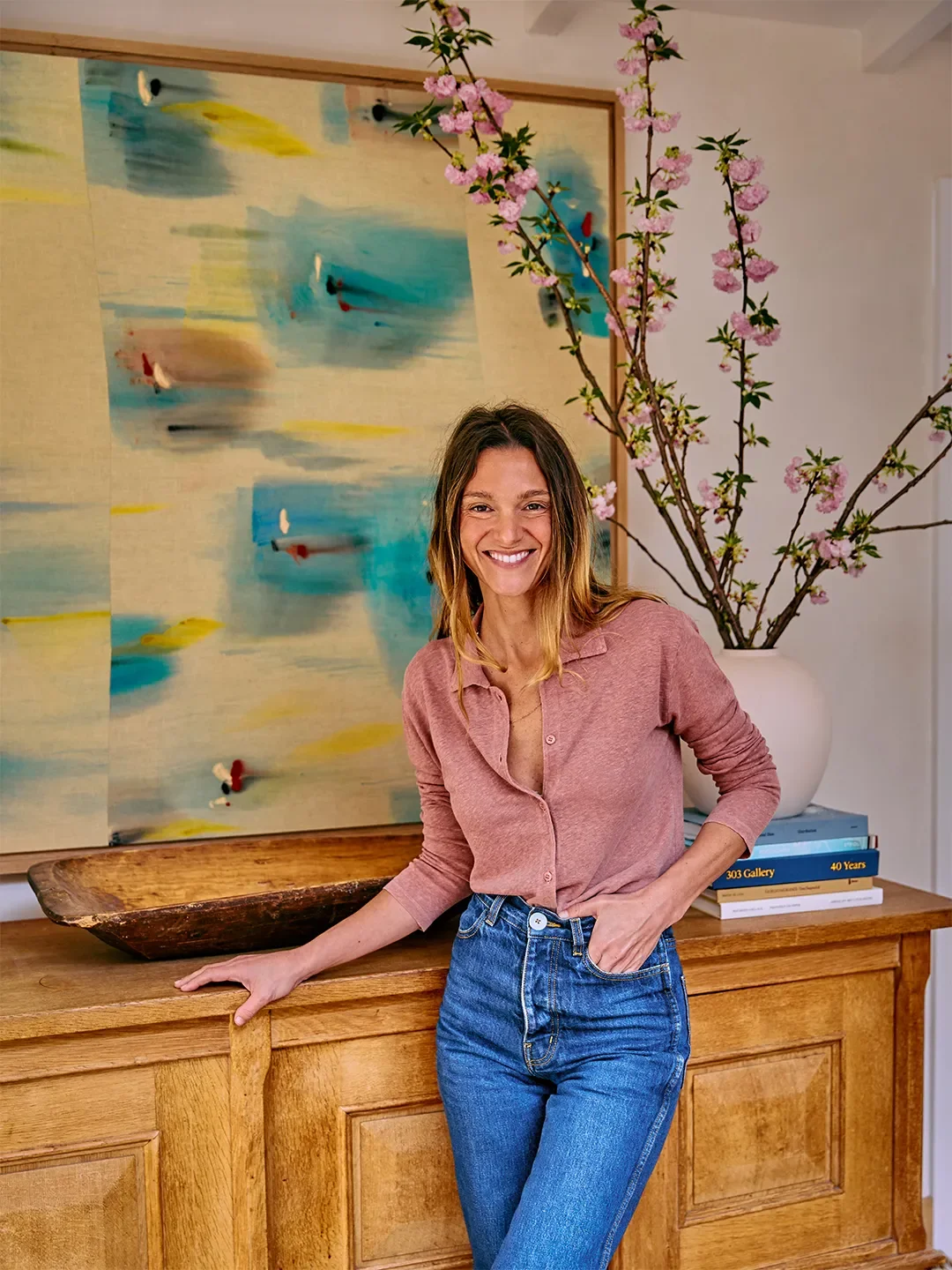 This East Hamptons Home Has Light So Good It Should Have Its Own Agent