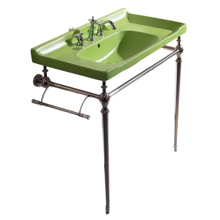 That Old-School Sink Style Everyone's Ghosting Their Modern Sinks For (Again)