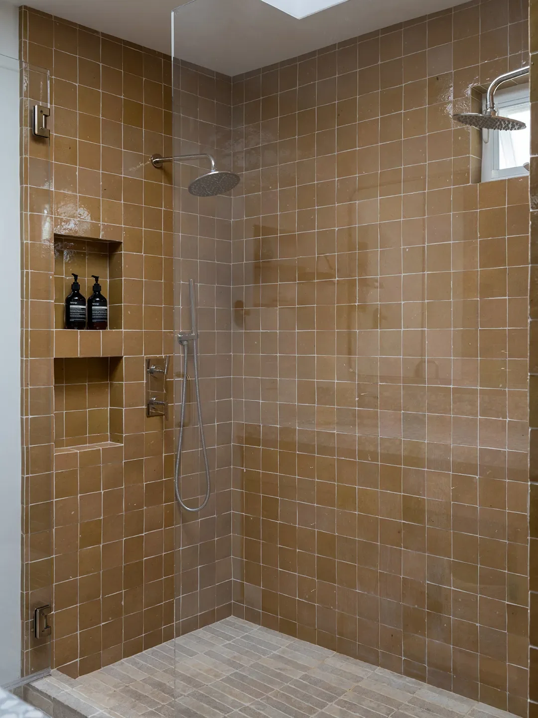 This Designer Worked Layout Wizardry in Her Bathroom and Squeezed in a Double Shower