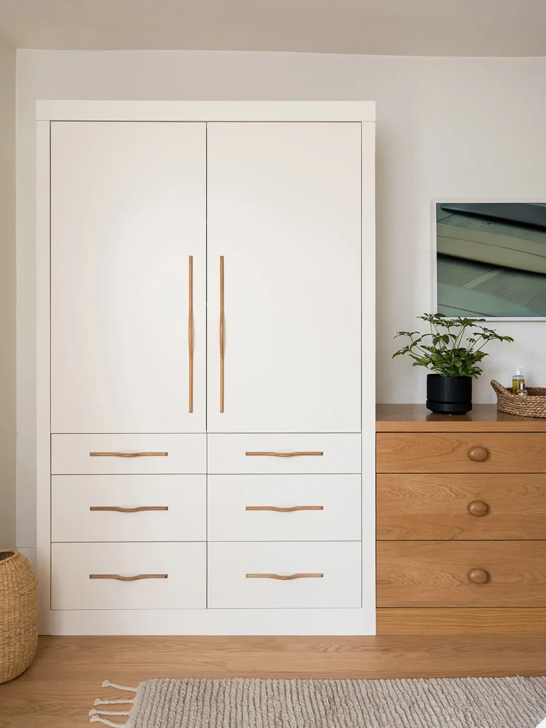 This Designer Worked Layout Wizardry in Her Bathroom and Squeezed in a Double Shower