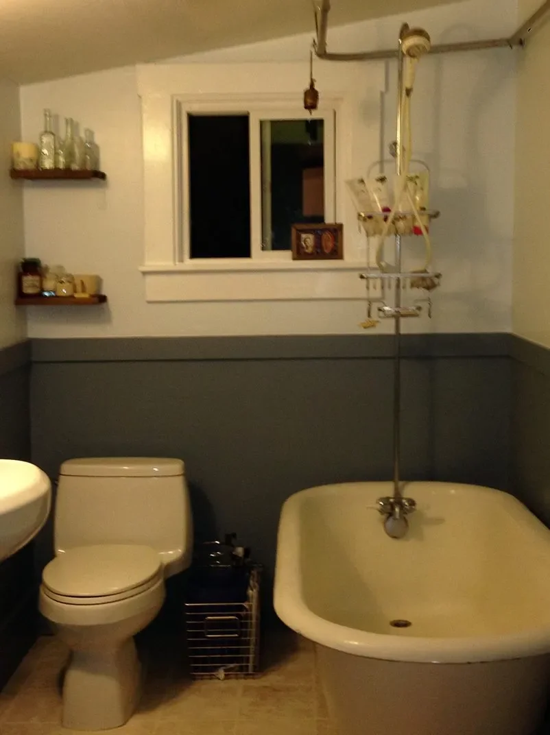 This Esthetician's Wood-Wrapped Bathroom Is Basically a Spa Day in Disguise