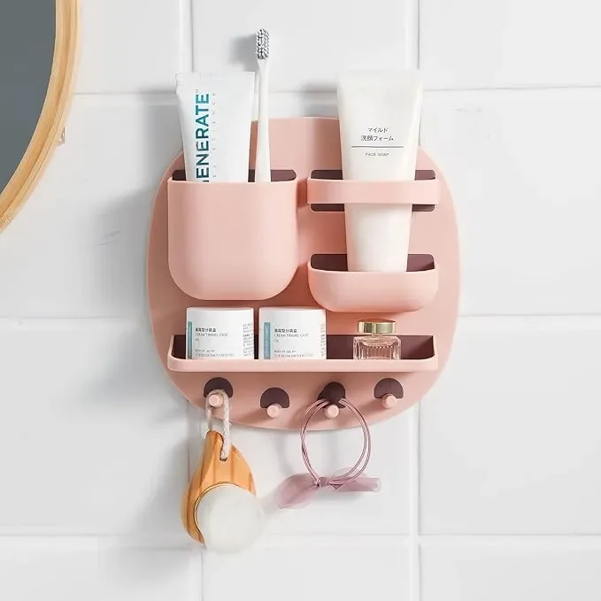 TikTok Is Low-Key Obsessed With These Suction-Cup Shower Hooks That Are Actually Chic