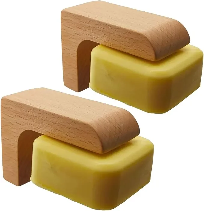TikTok Is Low-Key Obsessed With These Suction-Cup Shower Hooks That Are Actually Chic