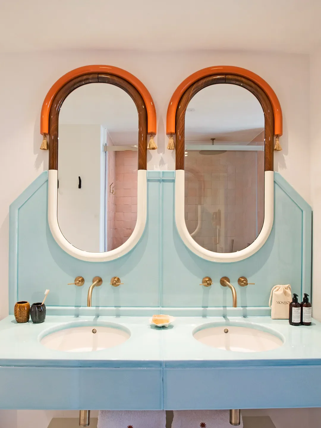 We’re Only Stealing Reno Inspiration From Hotel Bathrooms From Now On (Sorry, Not Sorry)