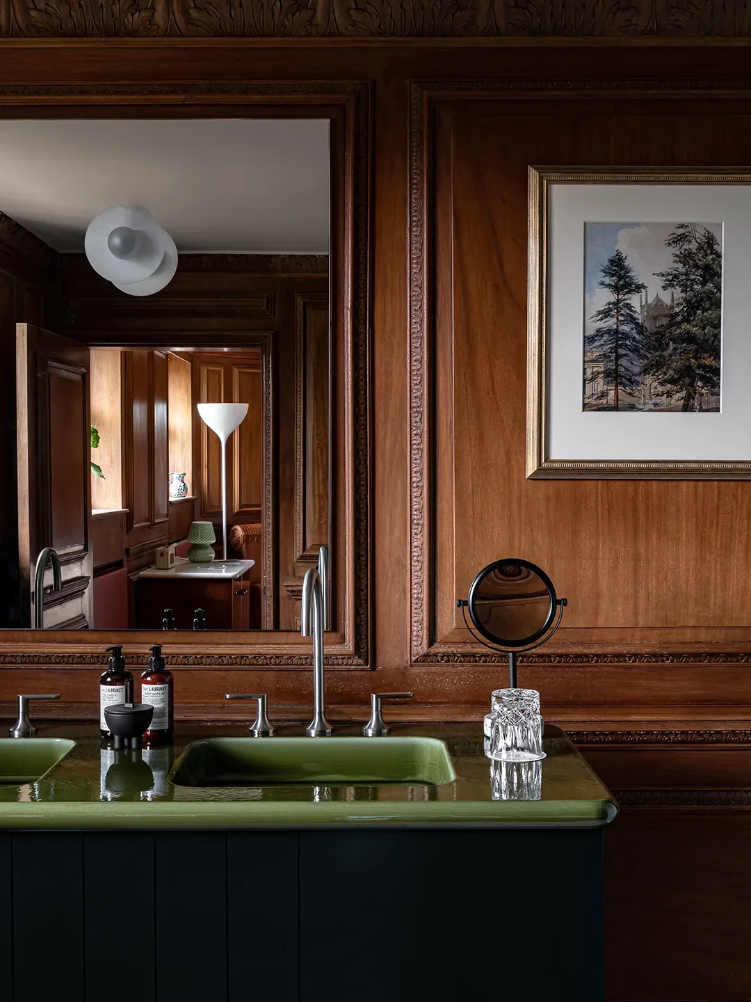 We’re Only Stealing Reno Inspiration From Hotel Bathrooms From Now On (Sorry, Not Sorry)